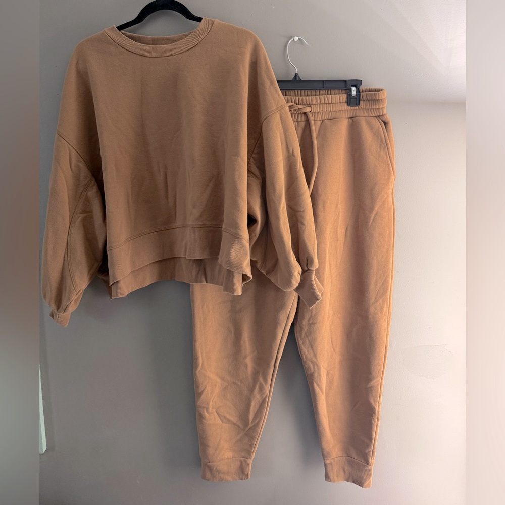Zenana Lounge Set